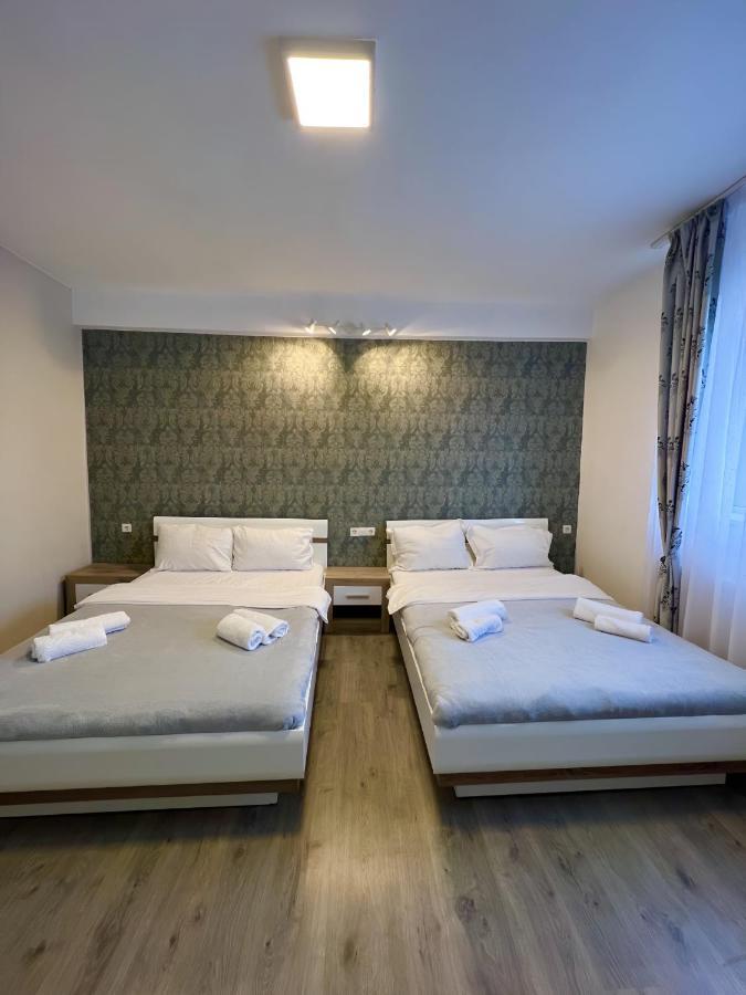 Salt Mine Retreat - Free Parking Apartment ทูร์ดา ภายนอก รูปภาพ