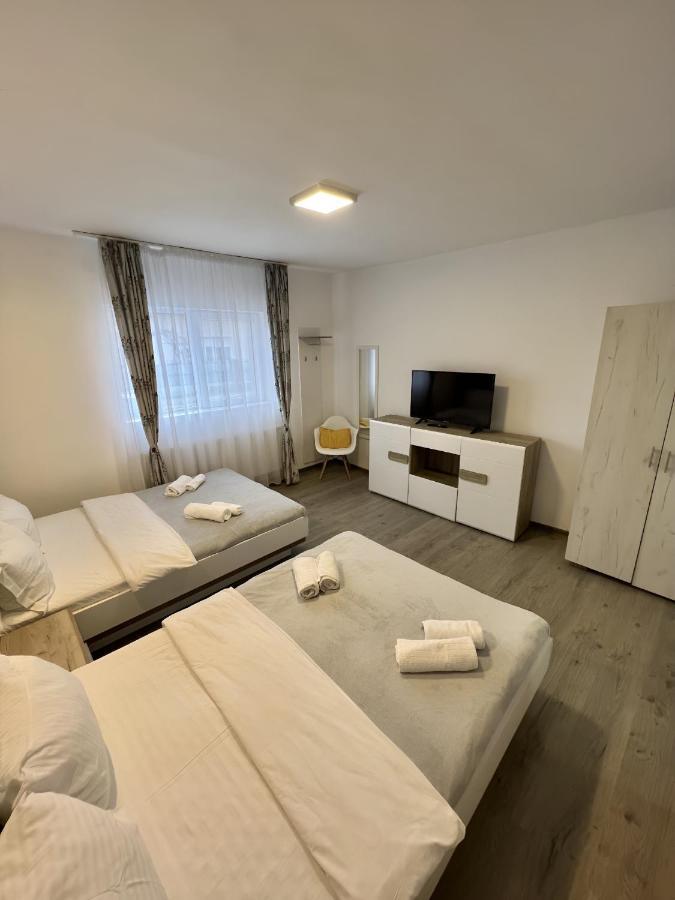 Salt Mine Retreat - Free Parking Apartment ทูร์ดา ภายนอก รูปภาพ
